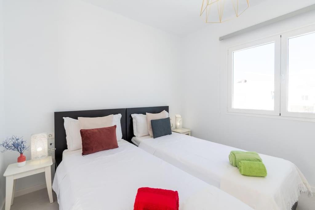 Casa Lolalo - Modern Villa With Pool, 15Min Walk To Marina Rubicon Playa Blanca  Exterior photo